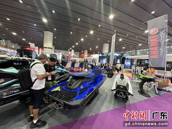 2024亞洲游艇展在廣交會展館開幕。程景偉 攝